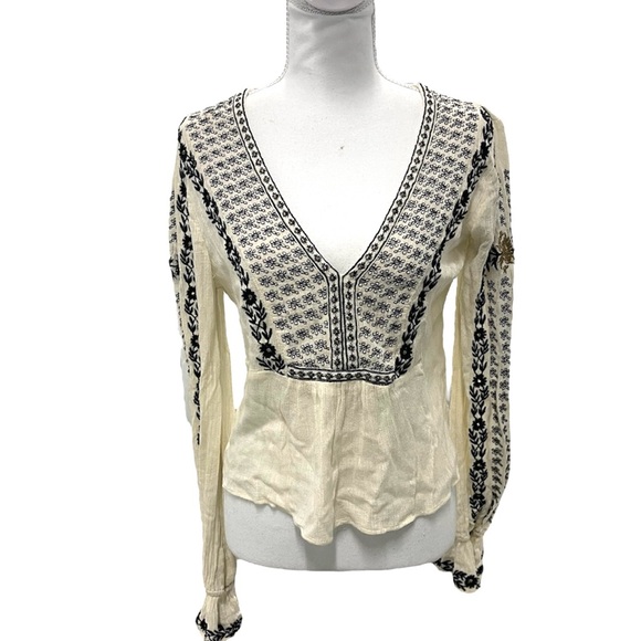 Free People Ivory Embroidered Rock It That Way Blouse Long Sleeve boho bohemian - Picture 6 of 14
